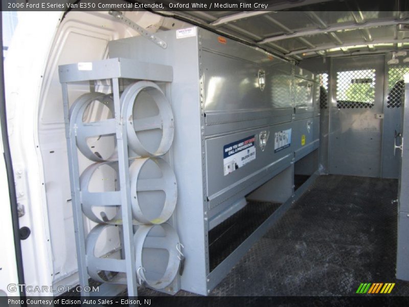 Oxford White / Medium Flint Grey 2006 Ford E Series Van E350 Commercial Extended