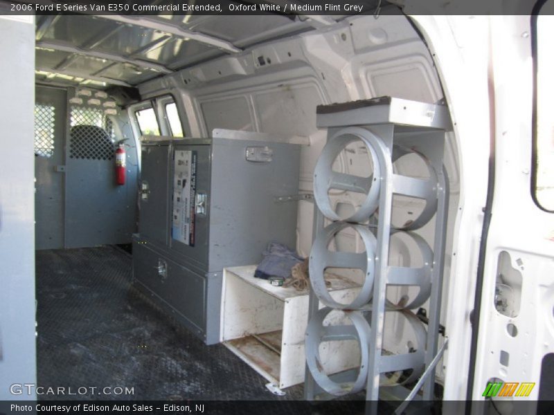 Oxford White / Medium Flint Grey 2006 Ford E Series Van E350 Commercial Extended