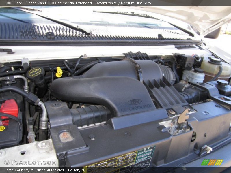 Oxford White / Medium Flint Grey 2006 Ford E Series Van E350 Commercial Extended