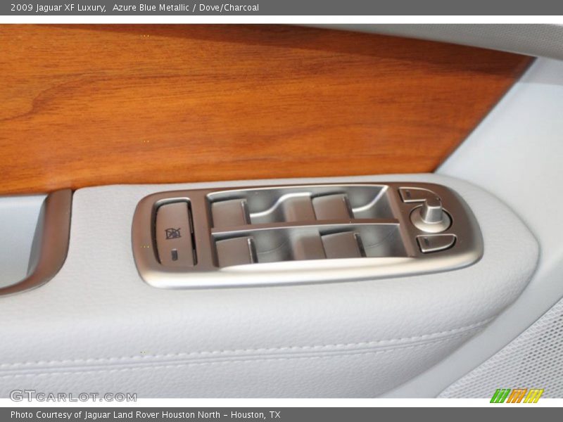 Azure Blue Metallic / Dove/Charcoal 2009 Jaguar XF Luxury