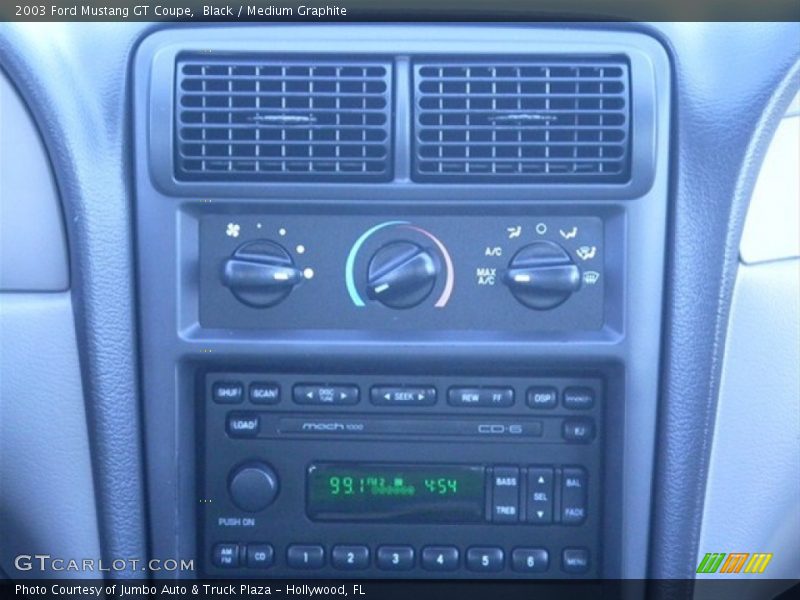 Black / Medium Graphite 2003 Ford Mustang GT Coupe