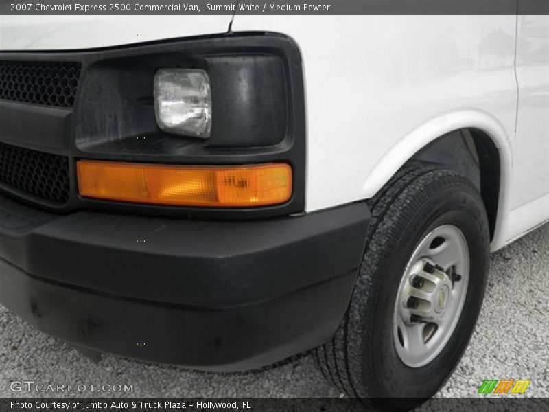 Summit White / Medium Pewter 2007 Chevrolet Express 2500 Commercial Van