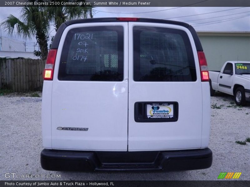 Summit White / Medium Pewter 2007 Chevrolet Express 2500 Commercial Van