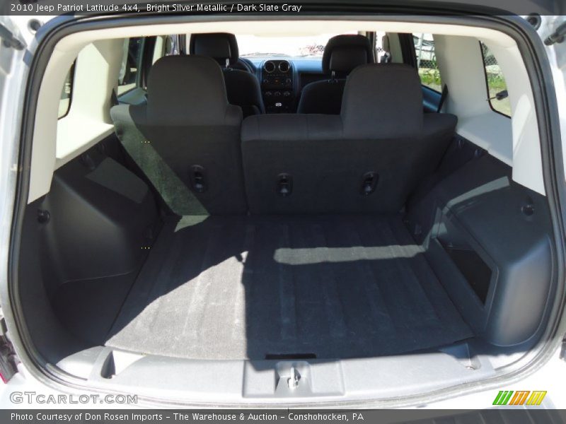 Bright Silver Metallic / Dark Slate Gray 2010 Jeep Patriot Latitude 4x4