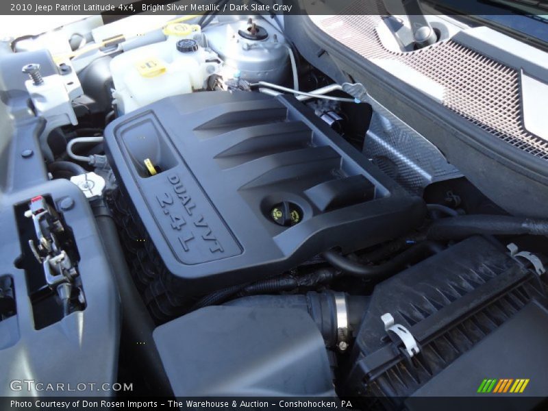 Bright Silver Metallic / Dark Slate Gray 2010 Jeep Patriot Latitude 4x4