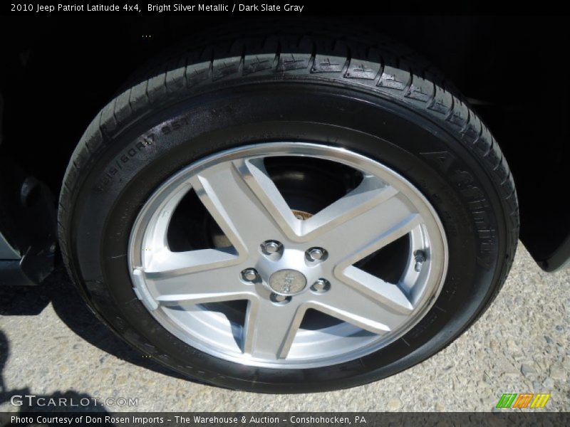 Bright Silver Metallic / Dark Slate Gray 2010 Jeep Patriot Latitude 4x4