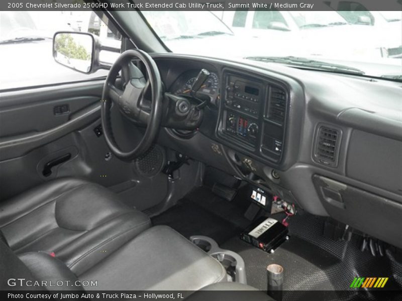 Summit White / Medium Gray 2005 Chevrolet Silverado 2500HD Work Truck Extended Cab Utility Truck