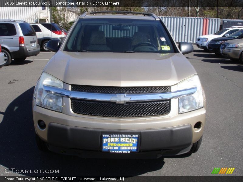 Sandstone Metallic / Light Cashmere 2005 Chevrolet Equinox LT