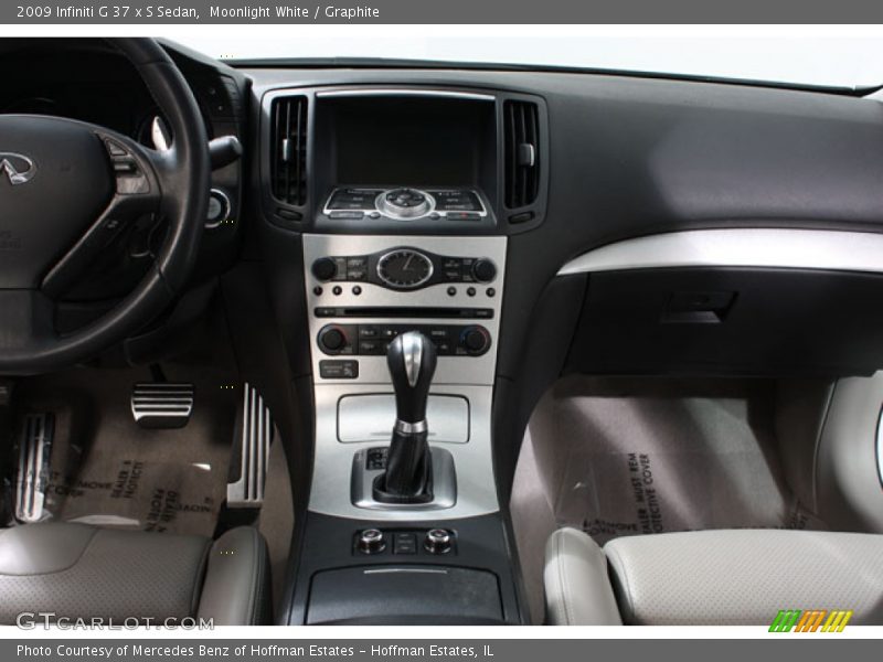 Moonlight White / Graphite 2009 Infiniti G 37 x S Sedan