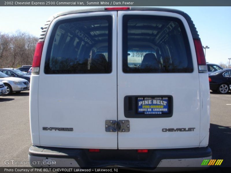 Summit White / Dark Pewter 2002 Chevrolet Express 2500 Commercial Van