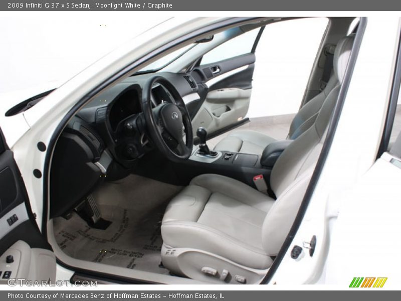 Moonlight White / Graphite 2009 Infiniti G 37 x S Sedan