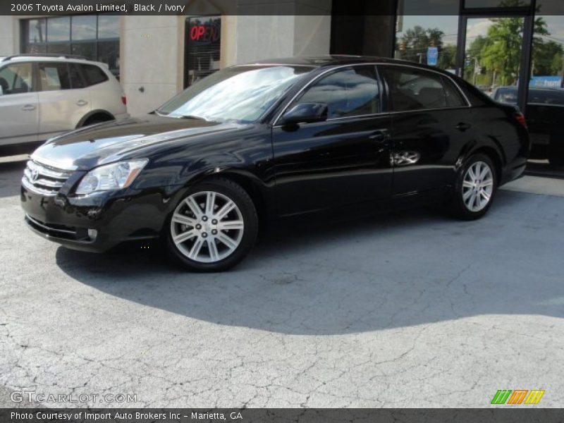 Black / Ivory 2006 Toyota Avalon Limited