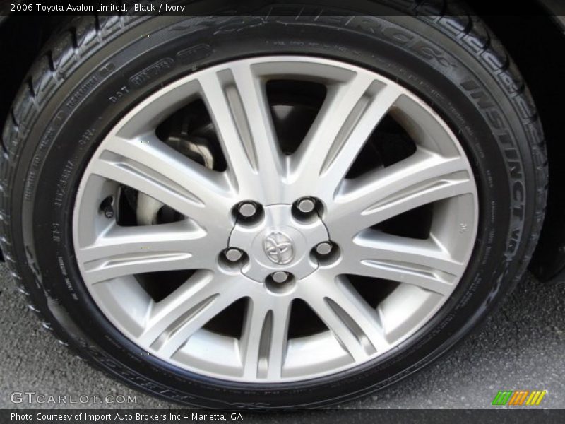 Black / Ivory 2006 Toyota Avalon Limited