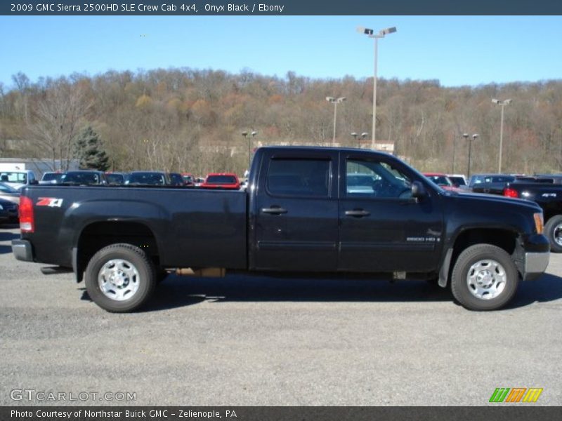 Onyx Black / Ebony 2009 GMC Sierra 2500HD SLE Crew Cab 4x4