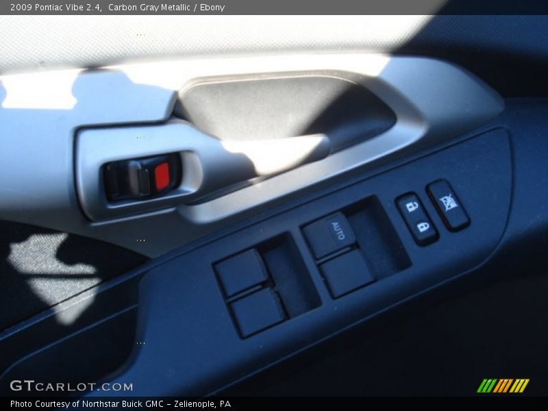 Carbon Gray Metallic / Ebony 2009 Pontiac Vibe 2.4