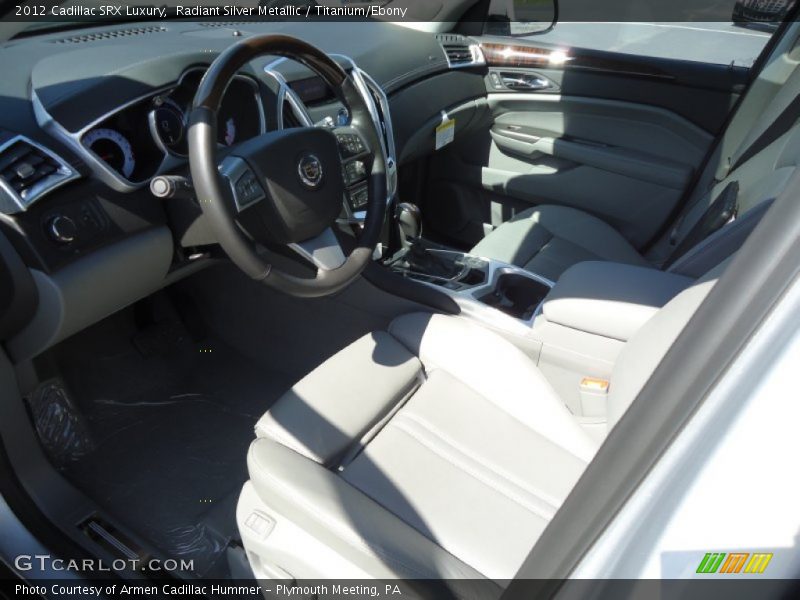Radiant Silver Metallic / Titanium/Ebony 2012 Cadillac SRX Luxury