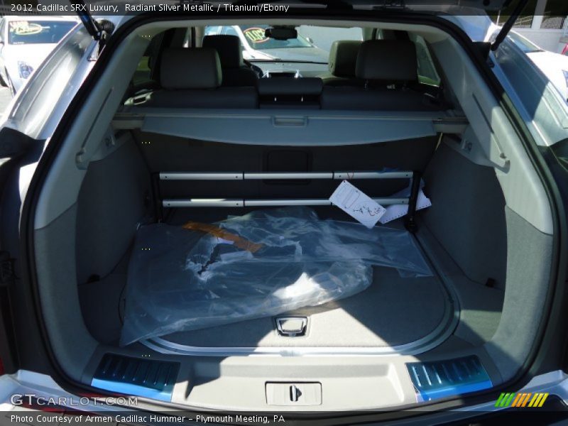 Radiant Silver Metallic / Titanium/Ebony 2012 Cadillac SRX Luxury
