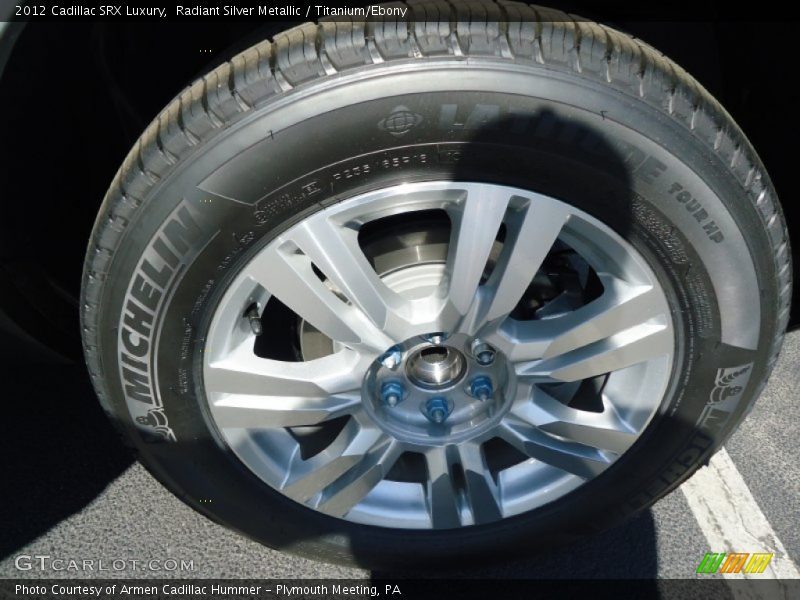 Radiant Silver Metallic / Titanium/Ebony 2012 Cadillac SRX Luxury