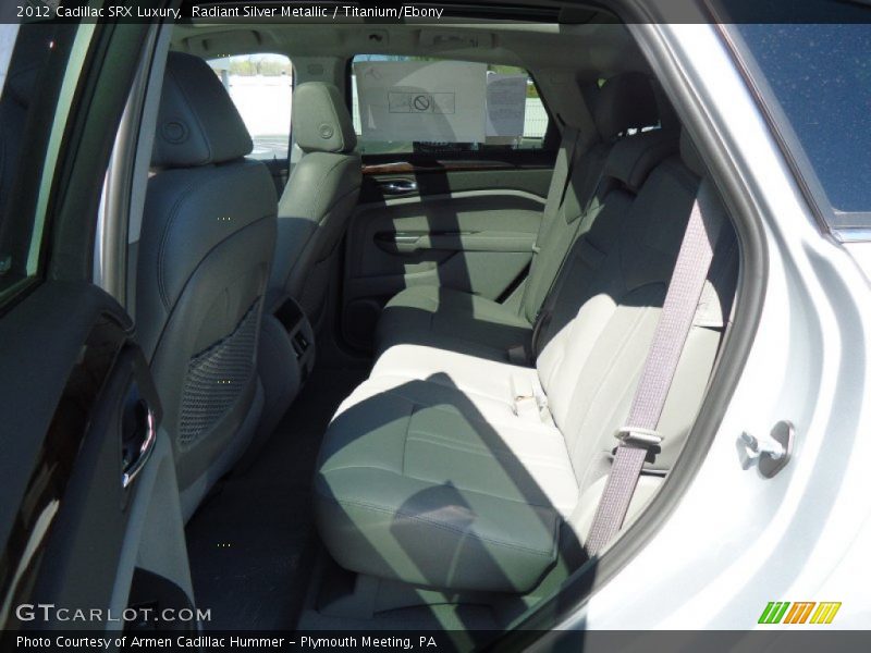 Radiant Silver Metallic / Titanium/Ebony 2012 Cadillac SRX Luxury