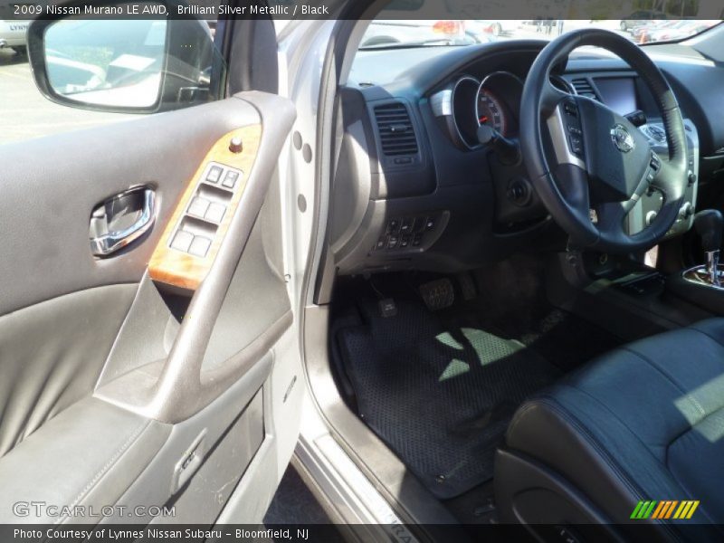 Brilliant Silver Metallic / Black 2009 Nissan Murano LE AWD