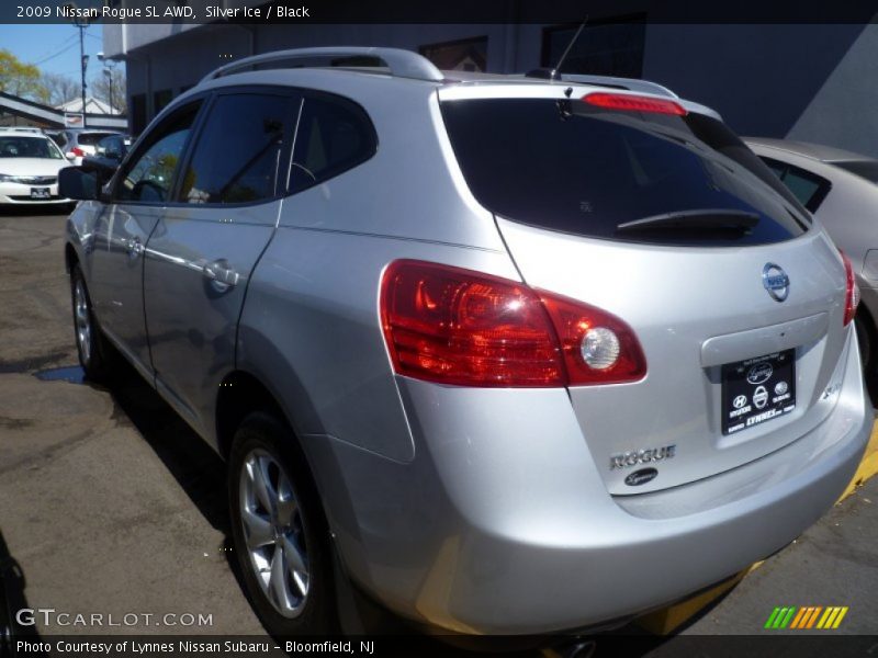 Silver Ice / Black 2009 Nissan Rogue SL AWD