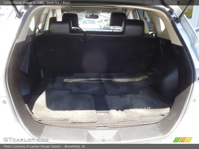 Silver Ice / Black 2009 Nissan Rogue SL AWD