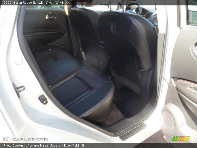 Silver Ice / Black 2009 Nissan Rogue SL AWD