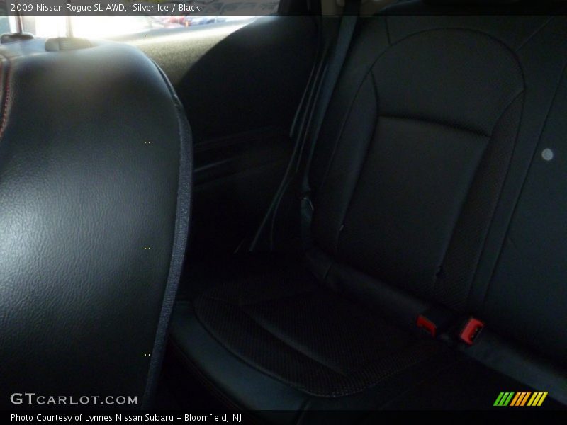 Silver Ice / Black 2009 Nissan Rogue SL AWD