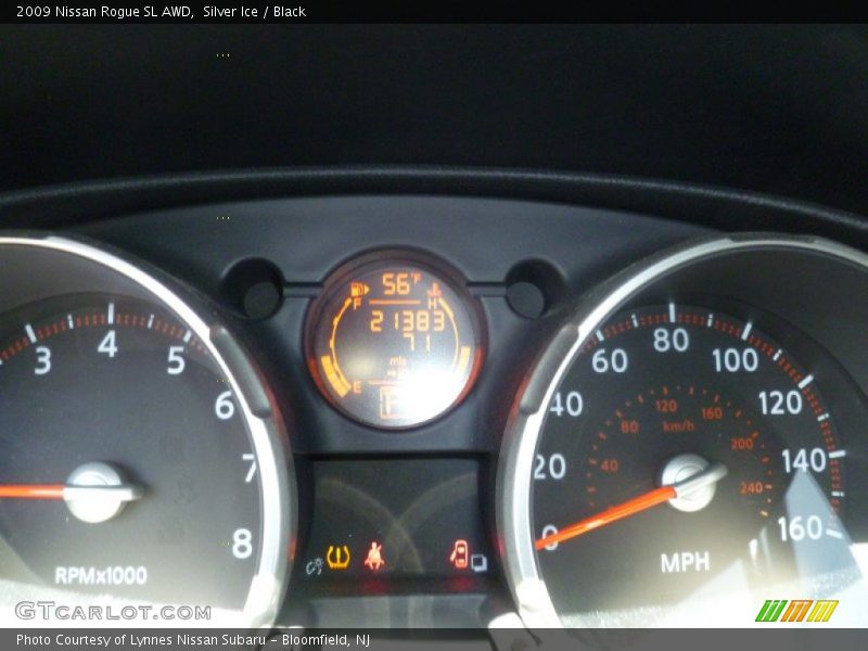 Silver Ice / Black 2009 Nissan Rogue SL AWD