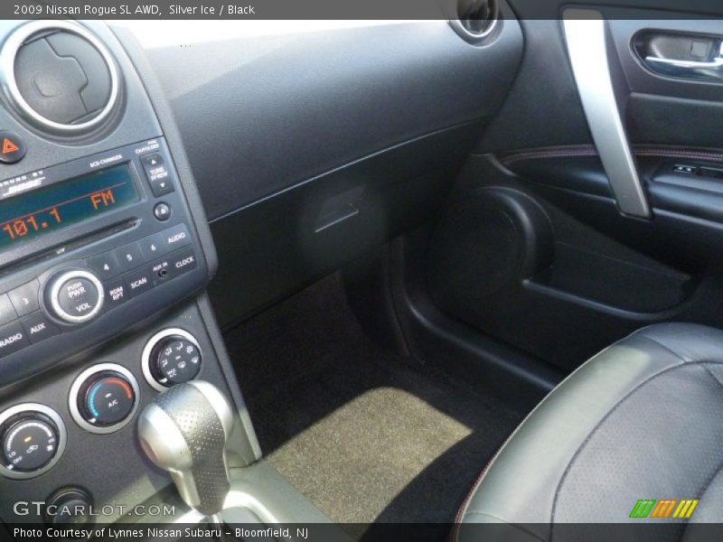 Silver Ice / Black 2009 Nissan Rogue SL AWD