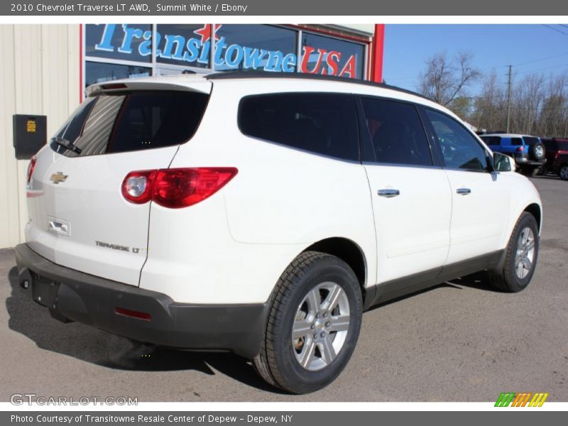 Summit White / Ebony 2010 Chevrolet Traverse LT AWD