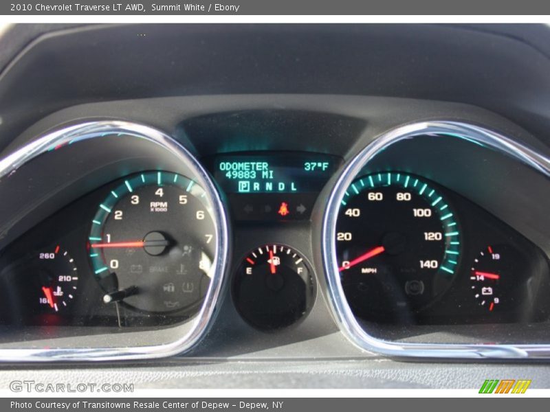 Summit White / Ebony 2010 Chevrolet Traverse LT AWD