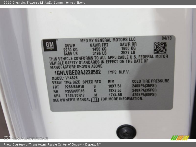 Summit White / Ebony 2010 Chevrolet Traverse LT AWD