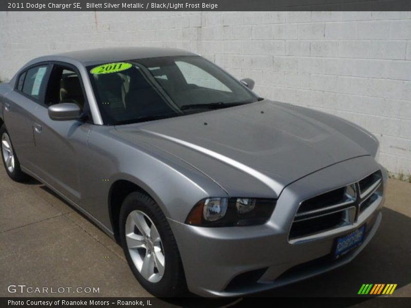 Billett Silver Metallic / Black/Light Frost Beige 2011 Dodge Charger SE