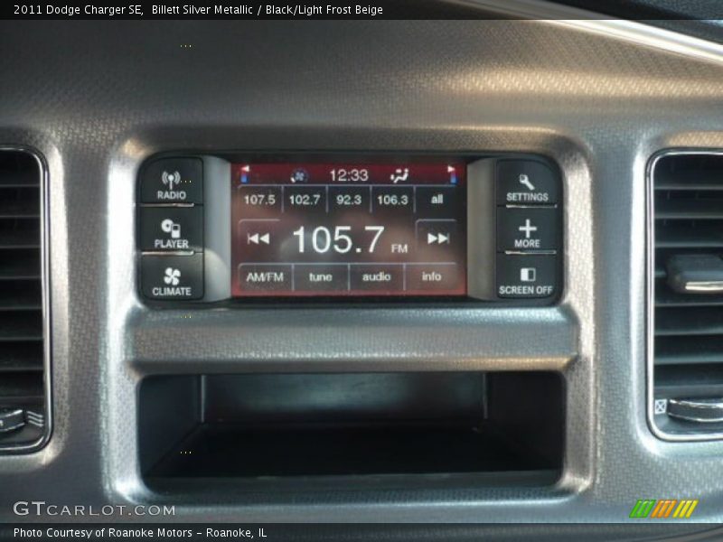 Billett Silver Metallic / Black/Light Frost Beige 2011 Dodge Charger SE