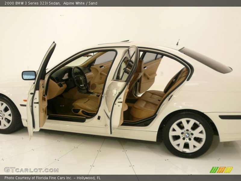Alpine White / Sand 2000 BMW 3 Series 323i Sedan