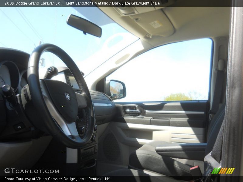Light Sandstone Metallic / Dark Slate Gray/Light Shale 2009 Dodge Grand Caravan SXT