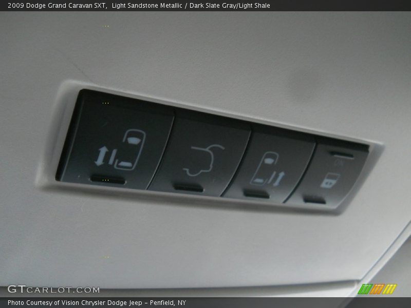 Light Sandstone Metallic / Dark Slate Gray/Light Shale 2009 Dodge Grand Caravan SXT