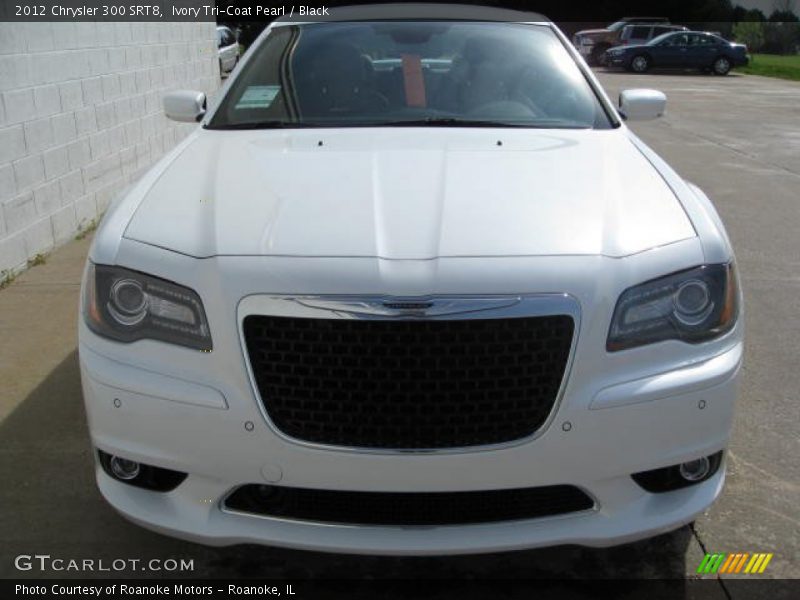 Ivory Tri-Coat Pearl / Black 2012 Chrysler 300 SRT8