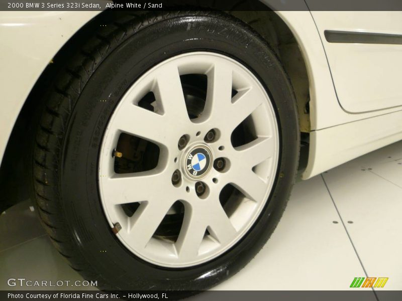 Alpine White / Sand 2000 BMW 3 Series 323i Sedan