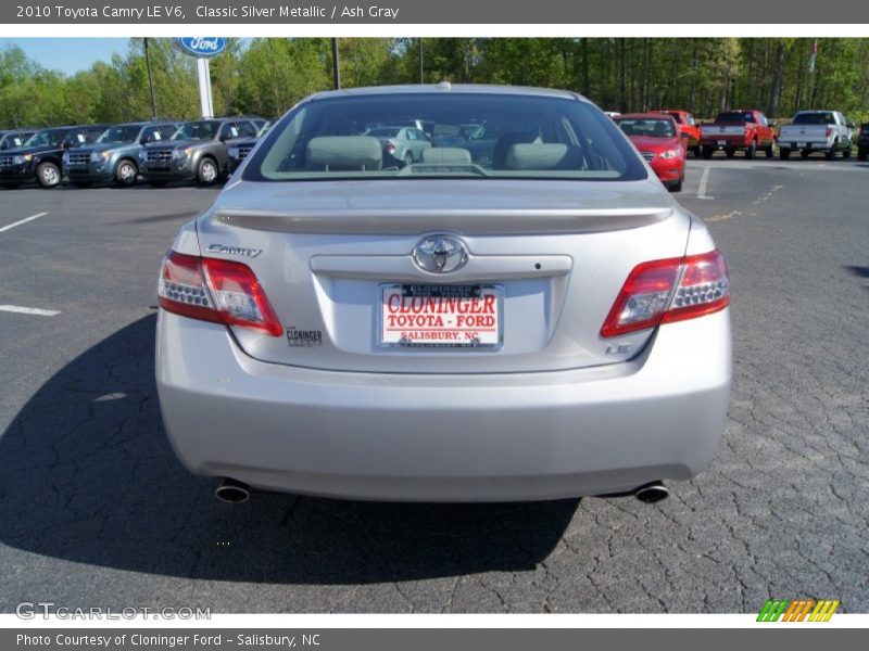 Classic Silver Metallic / Ash Gray 2010 Toyota Camry LE V6