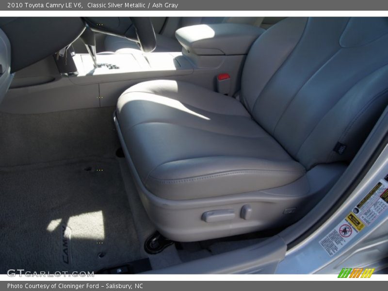Classic Silver Metallic / Ash Gray 2010 Toyota Camry LE V6