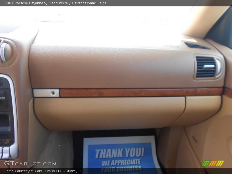 Sand White / Havanna/Sand Beige 2004 Porsche Cayenne S