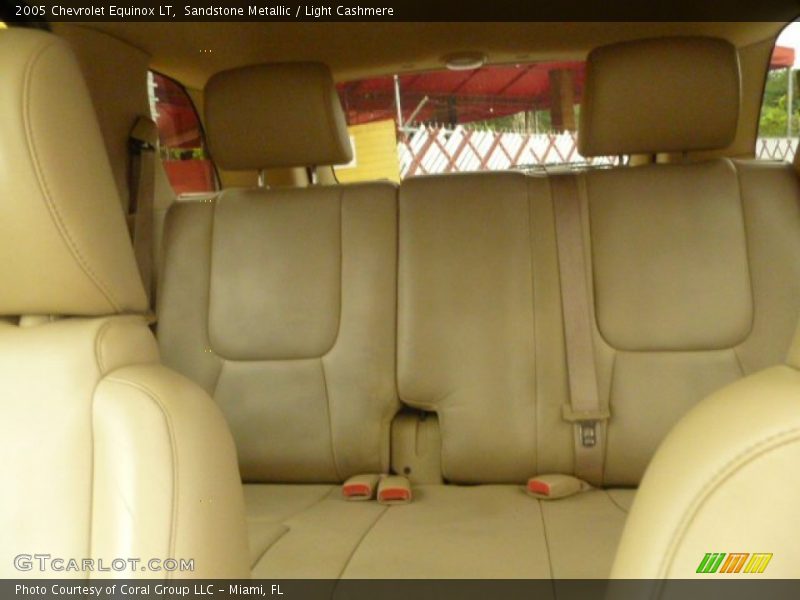 Sandstone Metallic / Light Cashmere 2005 Chevrolet Equinox LT