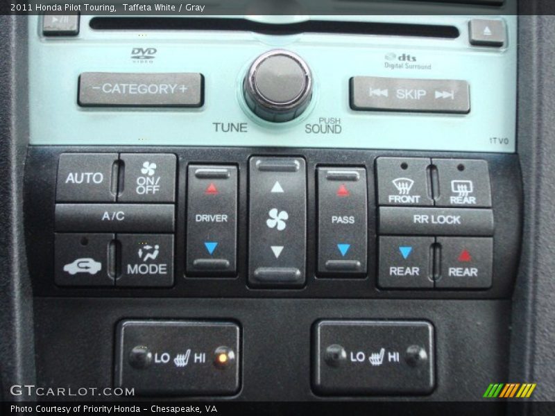 Taffeta White / Gray 2011 Honda Pilot Touring