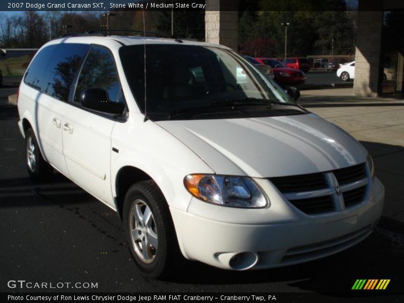 Stone White / Medium Slate Gray 2007 Dodge Grand Caravan SXT