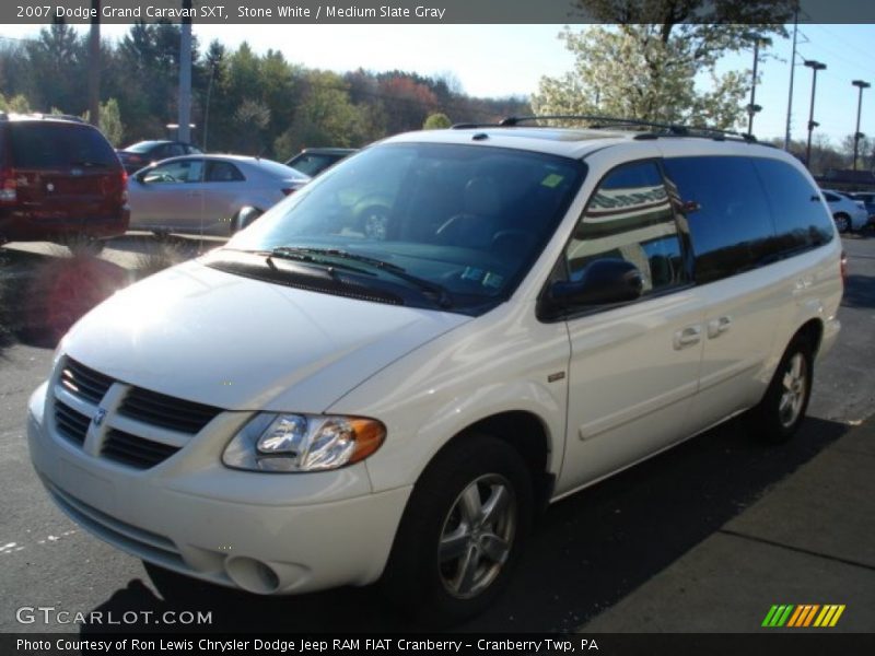 Stone White / Medium Slate Gray 2007 Dodge Grand Caravan SXT