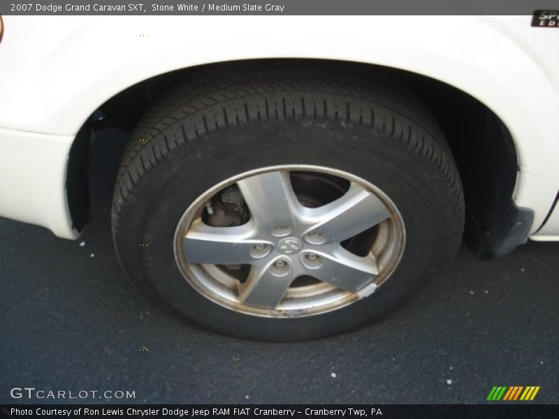 Stone White / Medium Slate Gray 2007 Dodge Grand Caravan SXT