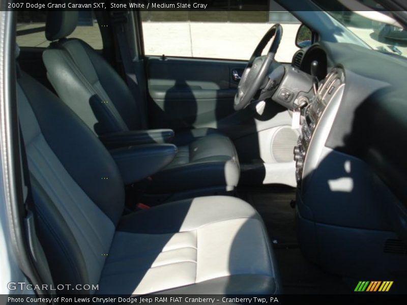 Stone White / Medium Slate Gray 2007 Dodge Grand Caravan SXT