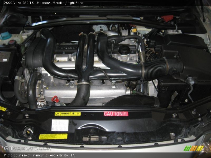 Moondust Metallic / Light Sand 2000 Volvo S80 T6